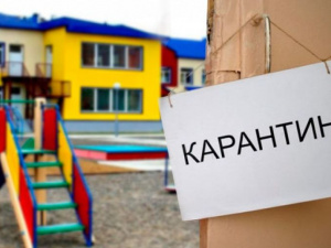 Занятия без масок и запрет игрушек: в Украине обновили карантинные нормы в детских садах