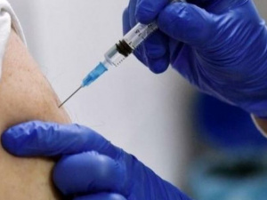 Мариупольцы активно вакцинируются от COVID-19: привились более 50 тысяч человек