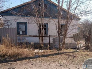 На Донбассе под обстрел попали шесть жилых домов