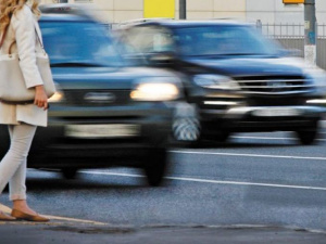 Спровоцировал аварию – плати: с мариупольских пешеходов будут взымать компенсации за ДТП
