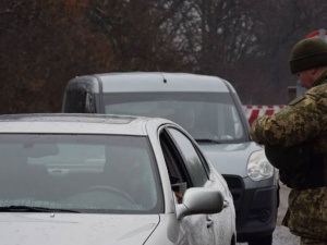 Пограничники сообщили о провокации на КПВВ под Мариуполем (ФОТО)