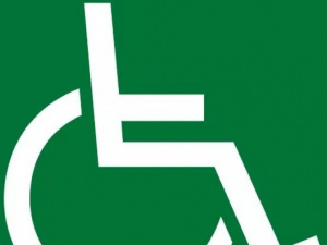 Для людей с инвалидностью в Мариуполе приобретут спецавтомобиль за 2 млн грн.