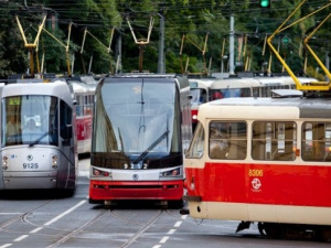 До конца года Мариуполь получит 75 единиц техники общественного транспорта