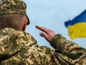 Три повода поднять бокал: в Украине появились новые праздники