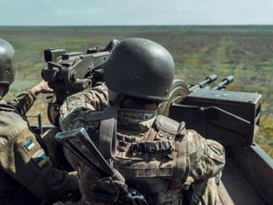 Боевики вели огонь на Донбассе: погиб украинский военный, еще трое ранены