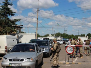 Пересечение линии разграничения в Донбассе: общественники напомнили важные моменты