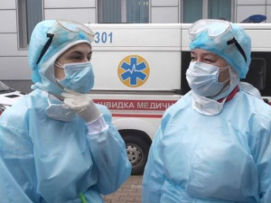 Степанов: Украине может не хватить врачей для помощи больным COVID-19