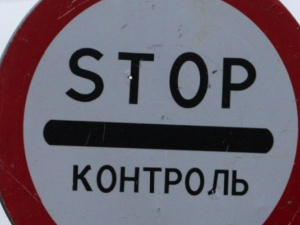 Устали от проверок: Президента Украины просят убрать блокпосты под Мариуполем