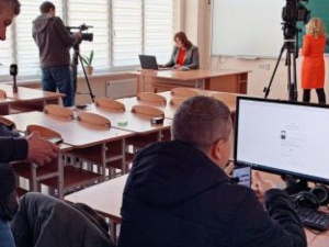 Карантин в Мариуполе: онлайн-уроки для школьников собрали на сайте «Мариупольского телевидения»