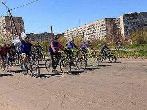 Открытие велосезона в Мариуполе: около 600 горожан поддержали заезд (ФОТО, ВИДЕО)