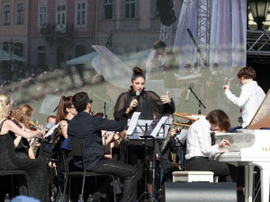 «Ніч яка місячна» в стиле джаз-фолк исполнит симфонический оркестр в Мариуполе