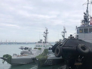 В ВМС устанавливают место нахождения катеров, захваченных РФ при движении в Мариуполь
