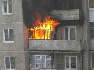 В Мариуполе пожары в двух пятиэтажках 