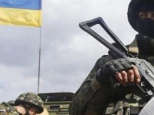 Сутки в  Донбассе: противник 16 раз нарушил режим тишины, ранен украинский военный