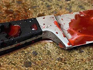 Под Мариуполем женщина трижды ранила  мужа ножом в сердце из ревности