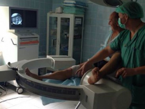 Французские волонтеры передали оборудование госпиталю Покровска