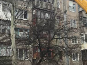 Гендиректор АКХЗ выступает за упрощение процедуры по отбору подрядчиков для восстановления жилья в Авдеевке