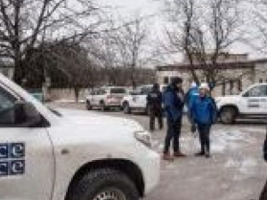На трассе Донецк-Запорожье мужчина скончался в машине на блокпосту