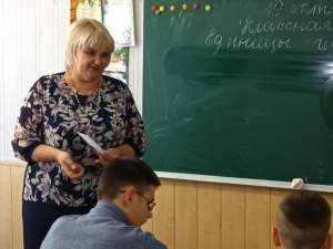 В Мариуполе лучший учитель Приазовья посвятила победу особенным детям (ФОТО)