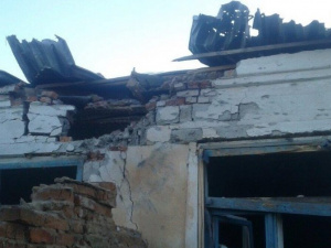 Стали известны истинные масштабы разрушений от обстрела кварталов Павлополя под Мариуполем (ФОТО)