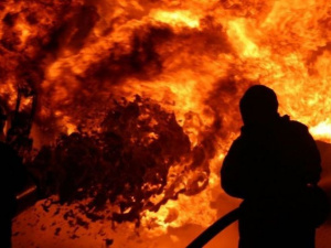 В праздничные выходные в Мариуполе вспыхнуло 12 пожаров. Есть пострадавшие