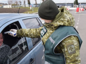 На КПВВ в Донбассе из-за коронавируса введут температурный контроль (ФОТО)