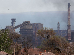 Трое бойцов погибли на "Азовстали" в Мариуполе, еще шестеро - ранены