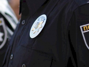 Мариупольская полиция разыскивает шестерых мужчин