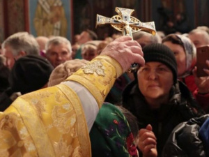 В Украине троим священникам выписали штраф за нарушение карантина