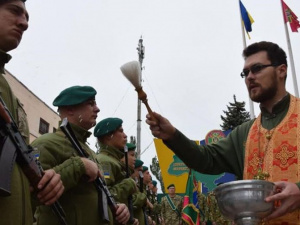 «Служить украинскому народу»: погранотряд в Мариуполе пополнился контрактниками (ФОТО)