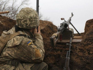 На Донбассе погиб украинский воин. Под Мариуполем боевики открыли огонь из артиллерии и минометов