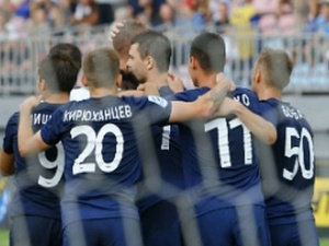 «Мариуполь» вошел в шестерку лучших команд Украины по футболу