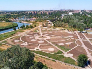 Когда в Мариуполе завершится реконструкция парка имени Гурова? (ВИДЕО)