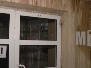 Антисанитария и холод: в Мариуполе семейное общежитие непригодно для жизни (ВИДЕО)