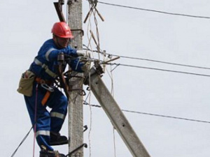 В Мариуполе работают над восстановлением электроснабжения