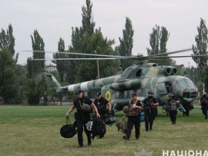 В один из округов Донетчины прислали вертолет со спецназом (ФОТО+ВИДЕО)