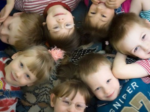 В Донецкой области  растет количество усыновленных детей