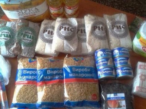 Красный Крест отправил 226 тонн продуктов для жителей оккупированной части Донбасса