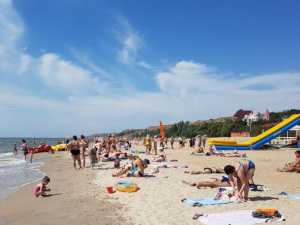 Морские выходные в Мариуполе: сколько отдыхающих спасено? (ФОТО)