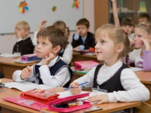 Очный, смешанный или дистанционный: в каком формате будут учиться украинские школьники?