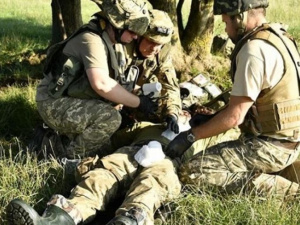 За сутки на Донбассе четверо военных получили ранения, еще двое травмированы