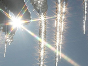 Лед и солнце: какой будет погода в Мариуполе