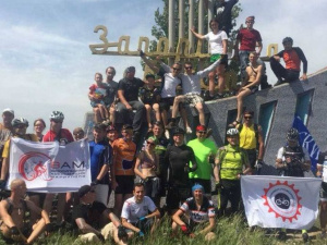 Велосипедистов Мариуполя и Бердянска объединил четвертый велотур «Дружбы» (ФОТО)