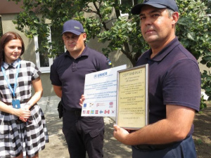  Для КПВВ «Гнутово» ООН предоставила современный надувной модуль, а для спасателей - наборы инструментов (ФОТО+ВИДЕО)