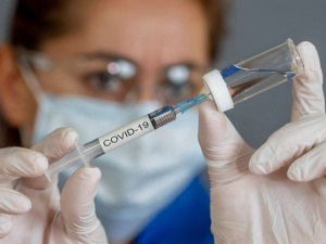 В Мариуполе открыли запись на вакцинацию от COVID-19