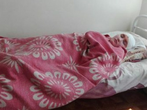 #ВинераДержись: мариупольцы собирают средства на лечение двенадцатилетней девочки