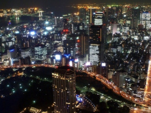 Мариуполь погнался за Токио по уровню освещения улиц (ФОТО)
