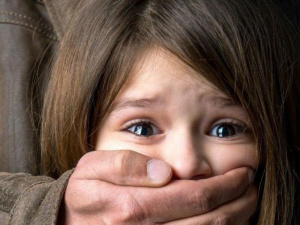 Что грозит мариупольцу за попытку изнасилования ребенка? (ВИДЕО)