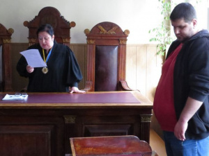  Суду понадобилось 27 дней и 2 часа, чтобы понять, является ли брань в Мариуполе бранью (ФОТО+ВИДЕО)