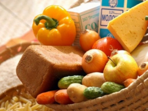 В Донбассе сотни тысяч человек испытывают проблемы с доступом к продуктам